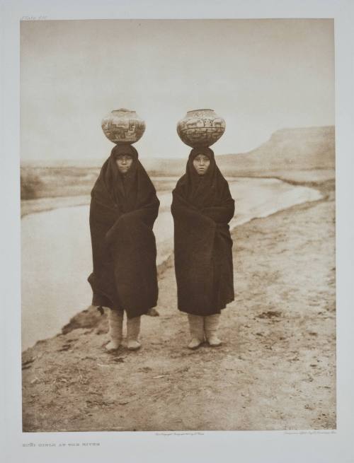 Zuni Girls at the River The North American Indian, Portfolio 17, plate 610